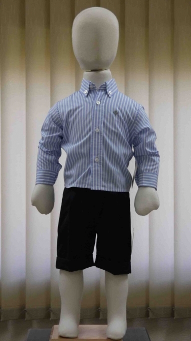 Ref.161054 Camisa de colarinho normal com botes na escala beb em popeline riscas, manga comprida, bordado e botes  vista.