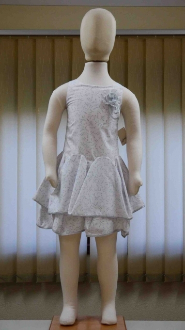 Ref.161100 Vestido na escala juvenil em popeline estampado